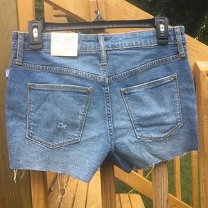 🌼High-Rise Shortie Shorts!